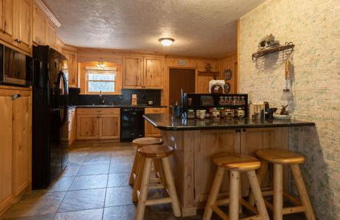 Remington Reload by KABINO Hot Tub FirePit Roku Big Yard Driveway Grill WiFi Trails - Foto 17