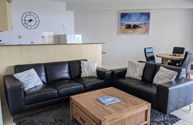 Moorings Beach Resort - Foto 52