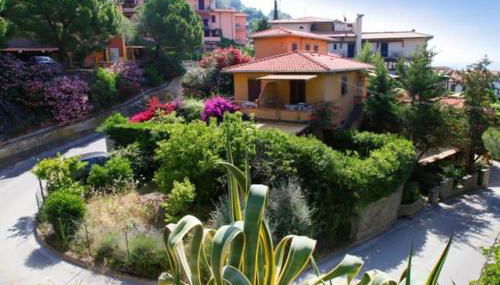 Appartamenti Fetovaia Nord - Goelba - Foto 5, Garden, Garden view