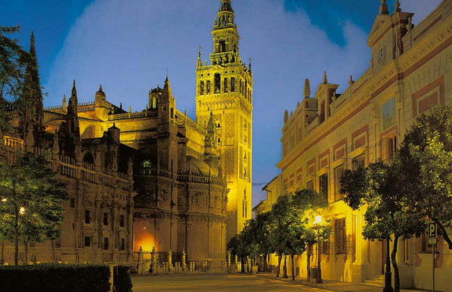 Visita della Cattedrale di Siviglia e salita sul Campanile della Giralda - Foto 3