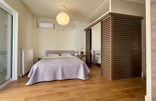 Captain's Luxury Suite - Photo 3