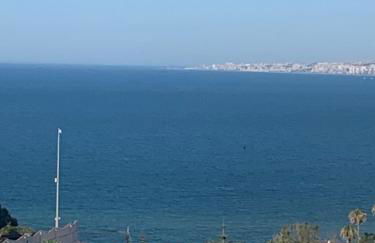 Apartamento vistas golf y Bahia - Photo 12