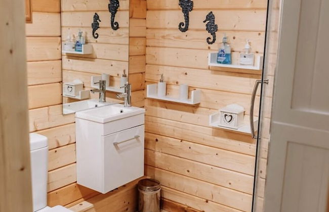 Truly Kentish Holiday Lets - Photo 25