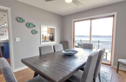 Cast away with kayaks a game room a fire pit and views - Foto 11