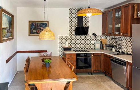 2 Bedroom Awesome Home In Buzet - Photo 4