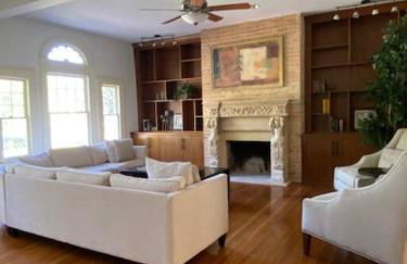 The Gator Manor – 6 Bedrooms Walk to UF / Stadium - Foto 29