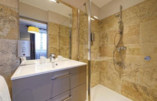 Appartements Pied à Terre, haut standing avec cuisine équipée et terrasse / Groupe HRM - Foto 44