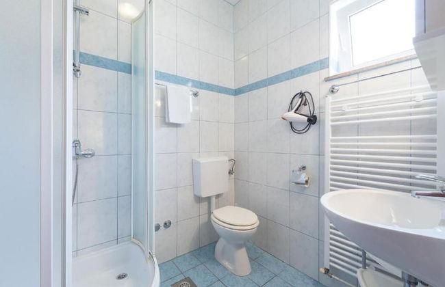 Villa Borna Apartments - Photo 28