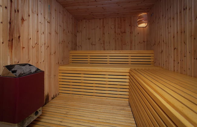 House in Natural Area Ideal for Families with Games Room, Sauna, Hot Tub - Photo 20