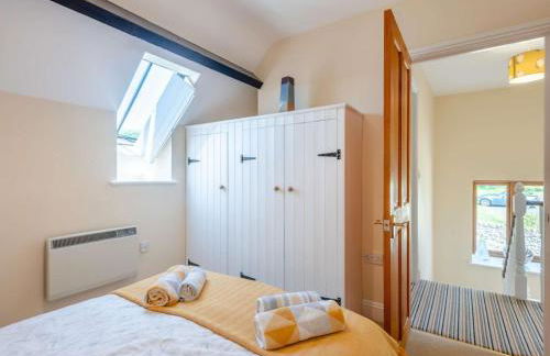 3 Bed in Bridport oc-dc049 - Photo 18