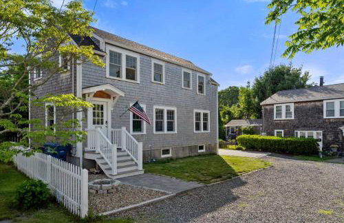 Dog Friendly 2BR Home Walk to Beach+Bearskin Neck - Foto 3