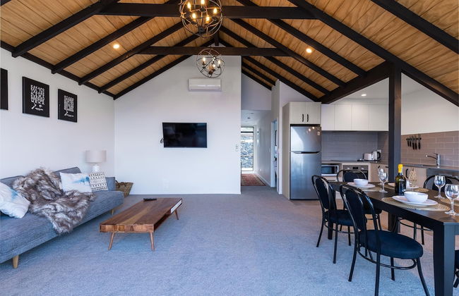 Modern, Plush & Picturesque - Brand New Townhouse - Foto 11