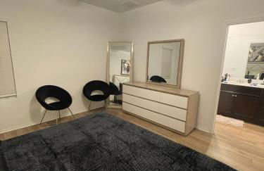 Entire house near airport & COTA - Foto 11