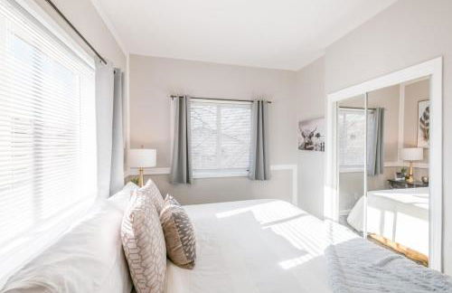 5 Bedroom House Cheerful Bungalow with AC Pet Friendly - Foto 29