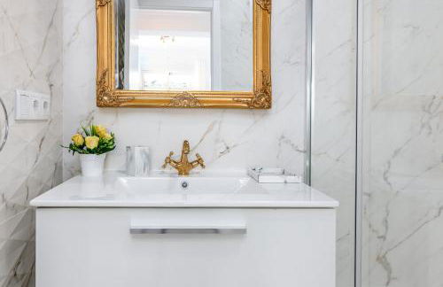 Los Nísperos - Photo 56