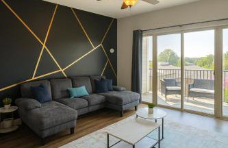 Luxury 2BR Condo Steps from UAB Campus 5a - Photo 5