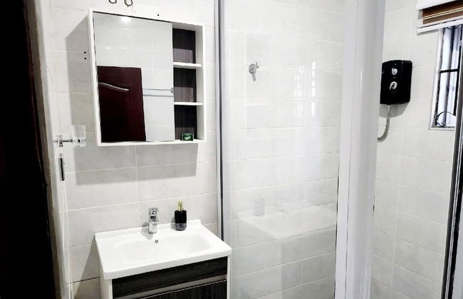 Cozy,quiet & Fantastic- Close to Highway - Parking - Foto 15