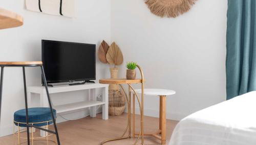 Le Tropical : T2 rénové Ambiance Cosy et Colorée - Foto 4