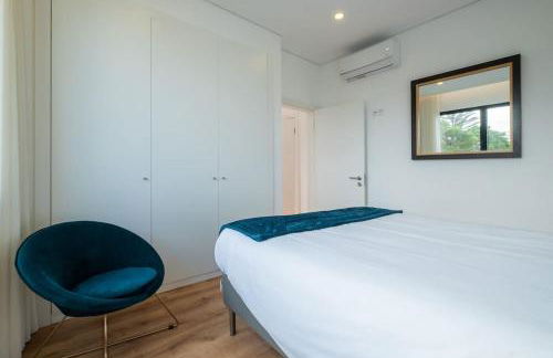 Lotus House - Heated Pool & Jacuzzi near the Beach - Photo 47