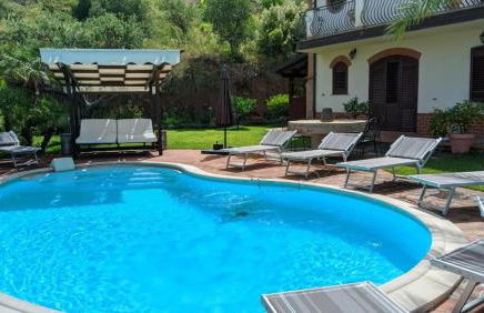 Villa Maria - Photo 2