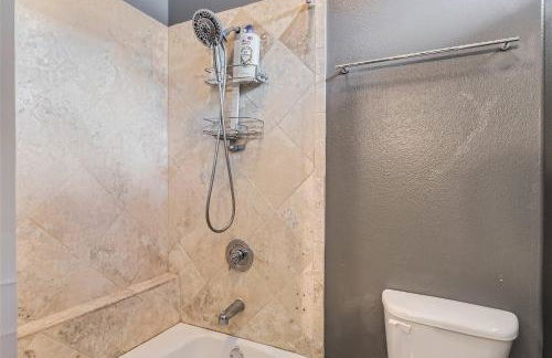 Experience Austin + 3 BR + 5 mins to Downtown! - Foto 27