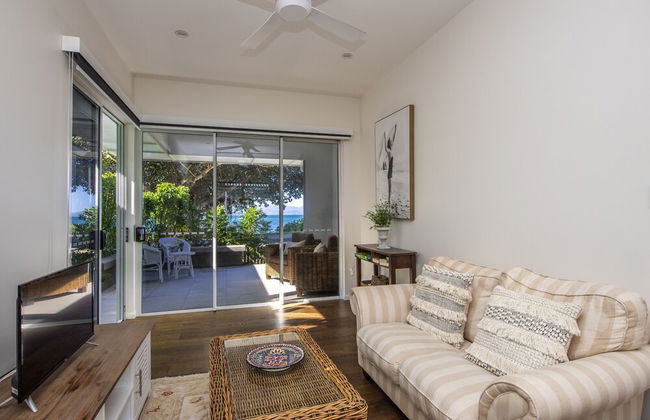 Reflections Villa 2 - Photo 5