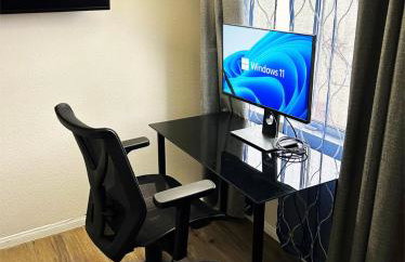 Ultimate Vacation: A Luxurious Oasis with a Pool! - Foto 27