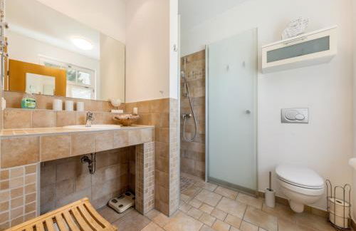 Familienferienhaus Rügenbrise - Gemeinsames Urlauben mit Steg auf Rügen - Foto 11