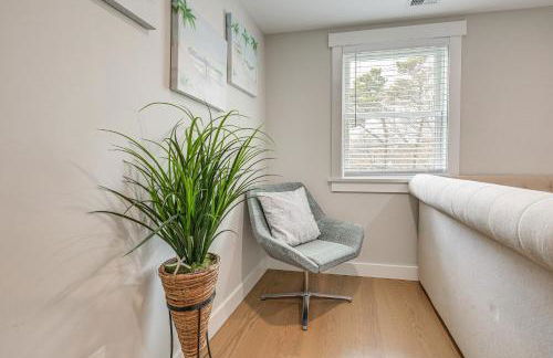 Patio and Fire Pit Retreat 2 Mi to Cape Cod Beaches - Foto 20