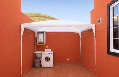 TenoHomes Warm and Comfortable Stay, Los Silos - Foto 5