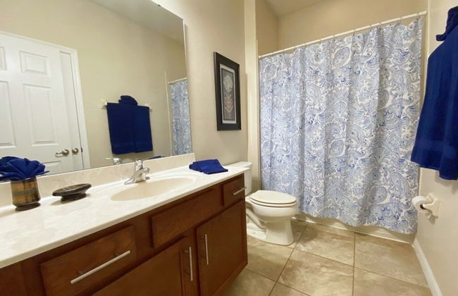 Spacious 5bd Pool Hm Spa Gm Watersong -256ys 5 Bedroom Home by RedAwning - Foto 15