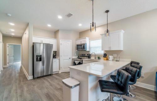 Brand New Modern Luxury Duplex EV Ready - Photo 8