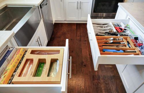 Getaway Near River Walk DT Yard BBQ Pet Games - Foto 16