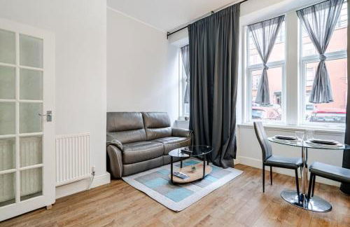 Stunning Newly Furnished Ground Floor Apartment - Foto 3