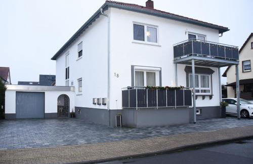 Pension Nickel Ferienwohnung II Waldstraße 18 Alsbach-Hähnlein - Foto 1