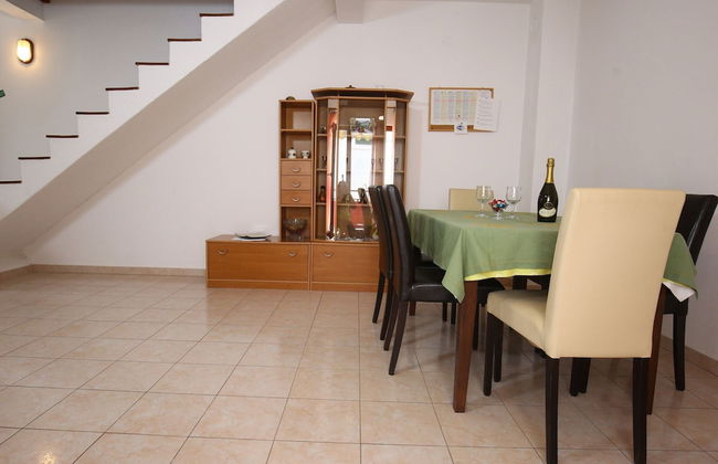 Apartments Boro - Two Bedroom Apartment With Terrace - Foto 10