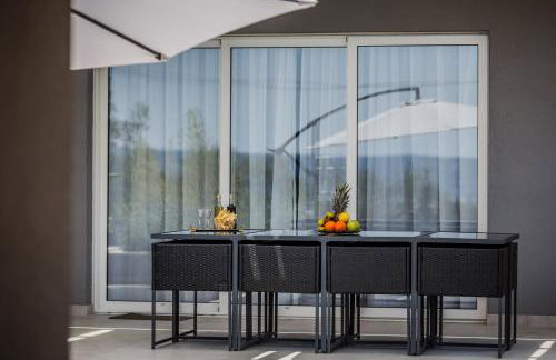 Villa Toni with 5 bedrooms and heated pool - Photo 58