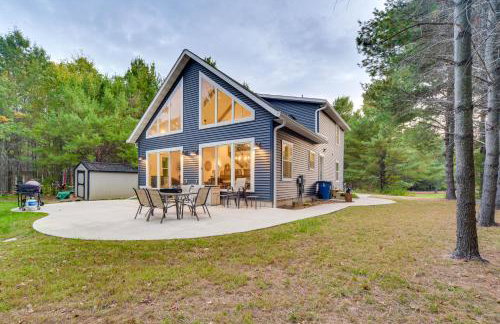 Waterfront Webster Cabin with Dock on Warner Lake! - Foto 31