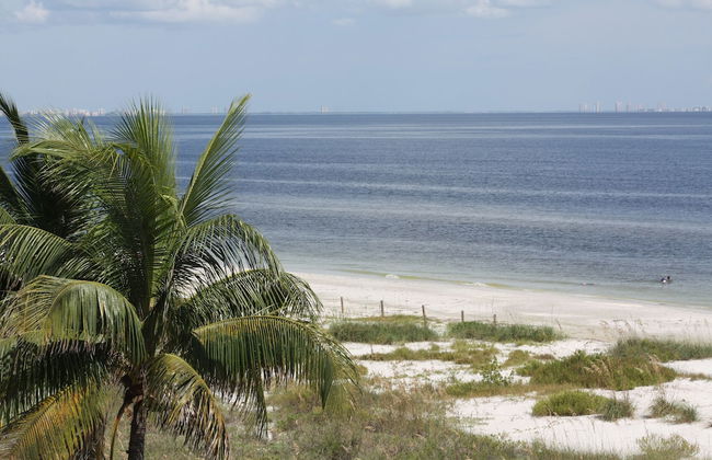 Ocean's Reach Condominiums - Foto 65