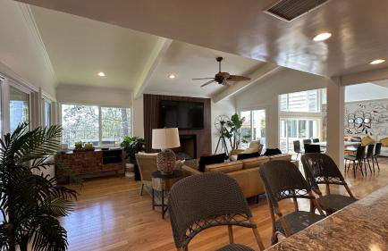 Panorama Tropical Resort & Spa with Sunset City View - Foto 31