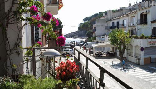 La mejor terraza de Tamariu - Foto 4