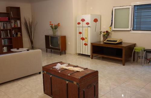 Αρχαία Κόρινθος Μεζονέτα - Foto 11