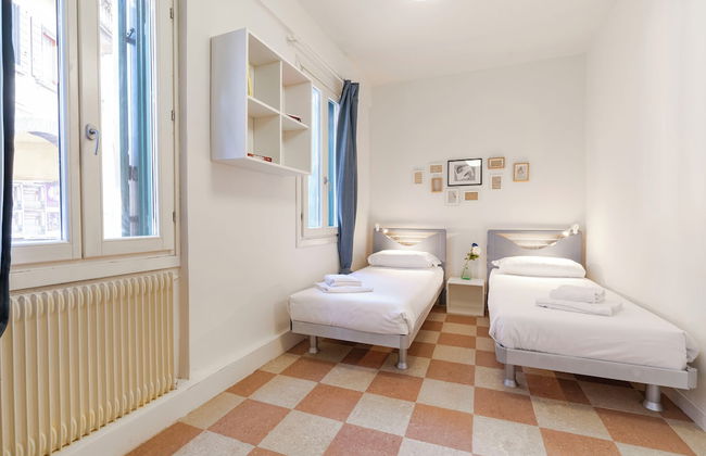 S. Lucia Canal View by Wonderful Italy - Photo 17