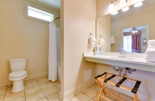 Spacious Springfield Home w/ Golf Course View! - Foto 16