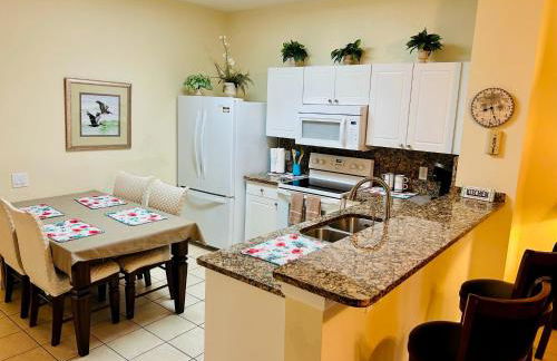 The Orlando Hideaway Family Townhome Steps from Disney 3BR 3BA - Photo 9