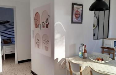 Villa climatisée, proche mer, 2 grands appartements indépendants, parking, wifi - Foto 15