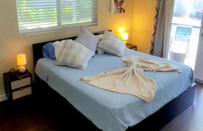 Heated Pool Private Duplex House, BBQ, Parking, WiFi - Foto 14