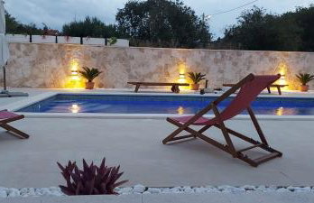 CHARMY LUNA holiday house with swimming pool - Foto 5