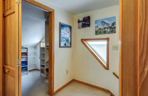 Walk to Lake George Beach Quiet Family Retreat - Foto 26