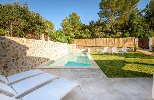 Villa with pool near the beach in Cala San Vicente by Renthousing - Photo 12